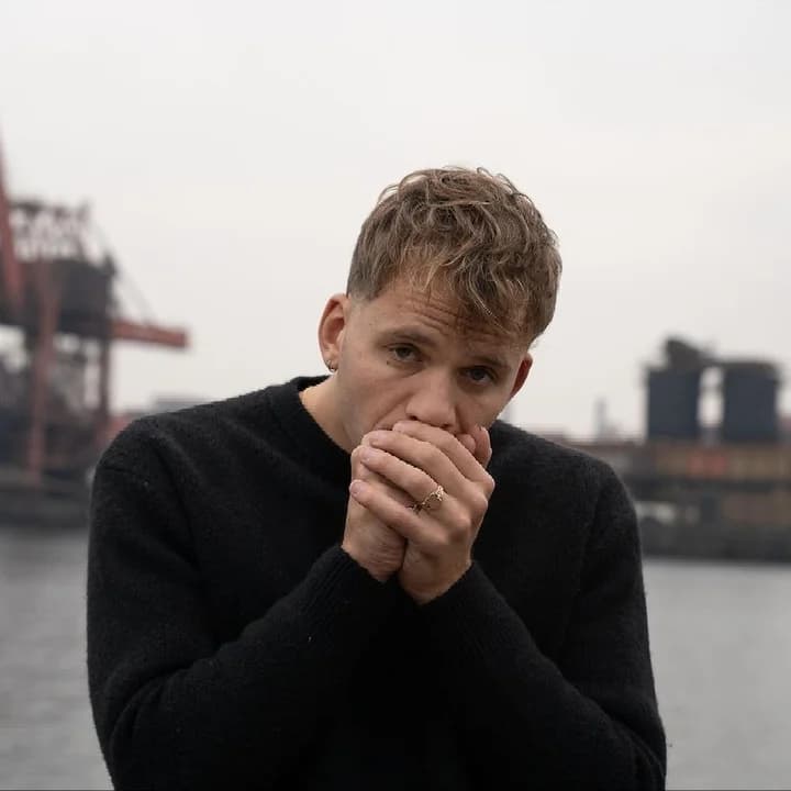 BEN plg — La Nouvelle Vague
