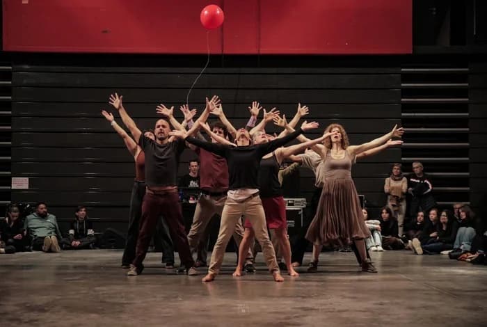 Les petites épopées • Compagnie Le doux supplice — parc Saint-Cyr